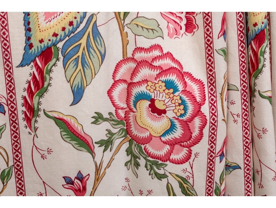 Pair Of Curtains With Valances