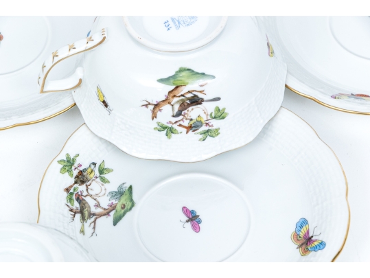 Set Of Ten Herend Hungary Hand-Painted Porcelain Tea Cups And Saucers, Rothschild Bird (RO) Pattern