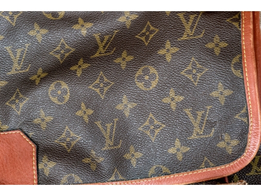 Louis Vuitton Leather Sac Kleber