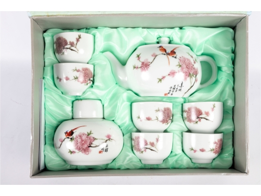 Chinese Jingdezhen “Shuidian Taohua (7501)” Porcelain Tea Set In Original Box