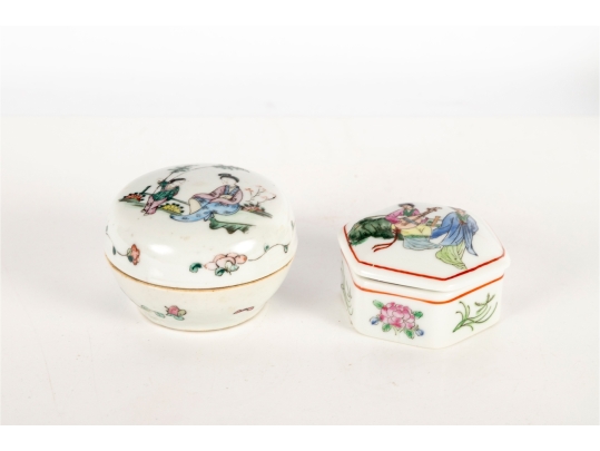 Pair Of Chinese Porcelain Lidded Boxes