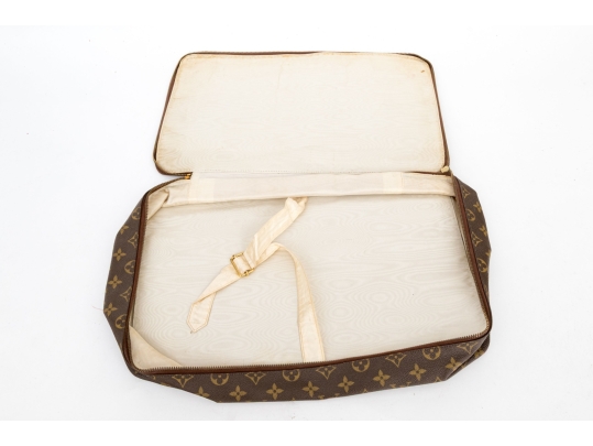 Louis Vuitton Vintage Coated Canvas Travel Case