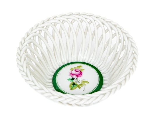 Herend Hungary Hand-Painted Porcelain Openwork Basket – Vienna Rose (VRH) Pattern