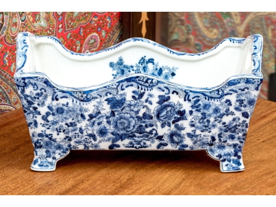 Decorative Blue And White Footed Twin Handled Cachepot