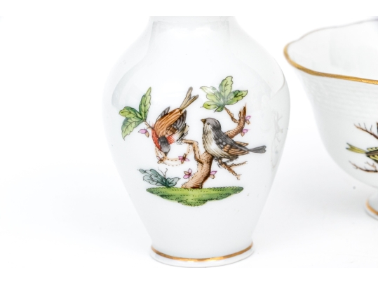 Four Herend Hungary Hand-Painted Porcelain Small Tablewares, Rothschild Bird (RO) Pattern