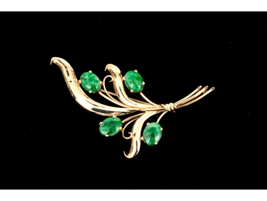 Yellow Gold Striking Vintage Nephrite Jade Spray Foliate Brooch