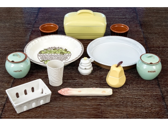 Collection Of Twelve Ceramic Wares