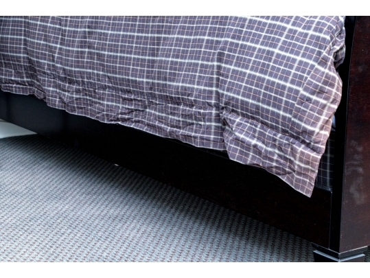 Queen Sized Bedstead