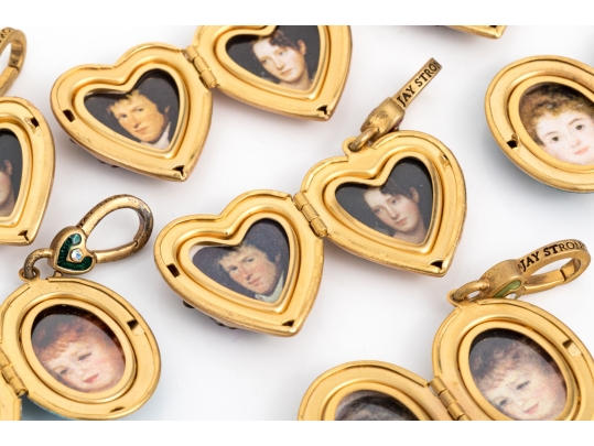 Jay Strongwater Collection Of Seven Small Enhancer Folding Picture Frames With Flowers