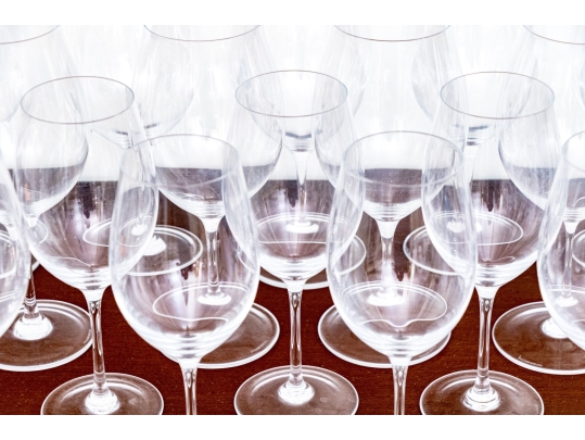 Collection Of Twenty-Three Williams-Sonoma White Wine Goblets, Of Differing Heights