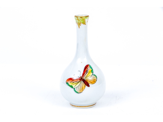 Herend Hand Painted Queen Victoria Pattern Bud Vase