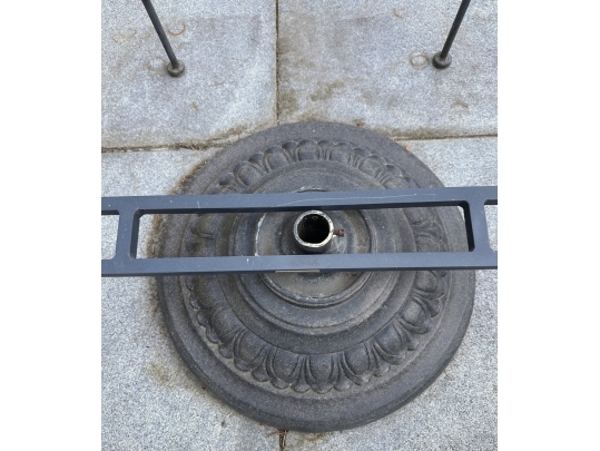 Outdoor Patio Umbrella Stand 