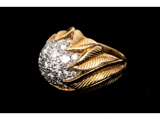 Van Cleef & Arpels 18k Yellow Gold Stunning Vintage Pave Diamond Foliate Ring, Size 3.75