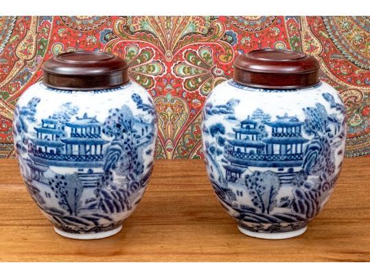 Pair Of Decorative Chinese Porcelain Ginger Jars With Wood Lids
