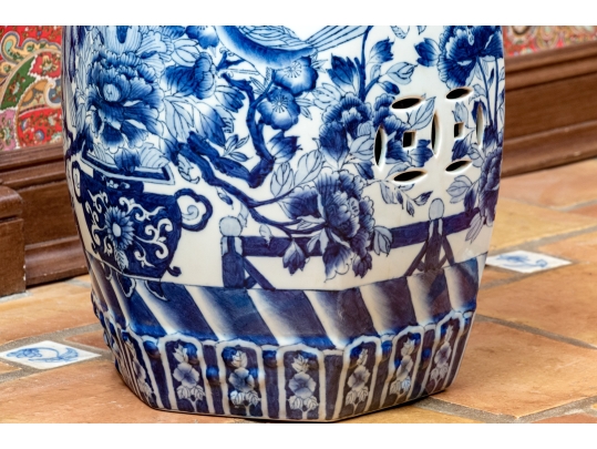 Decorative Chinese Blue And White Porcelain Garden Stool