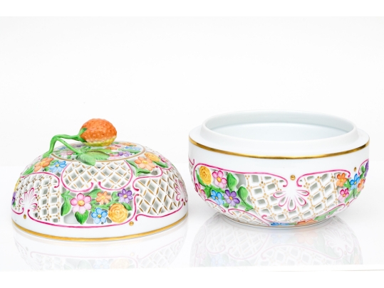 Herend HUngary Hand-Painted Reticulated Floral Decorated Bonbonniere