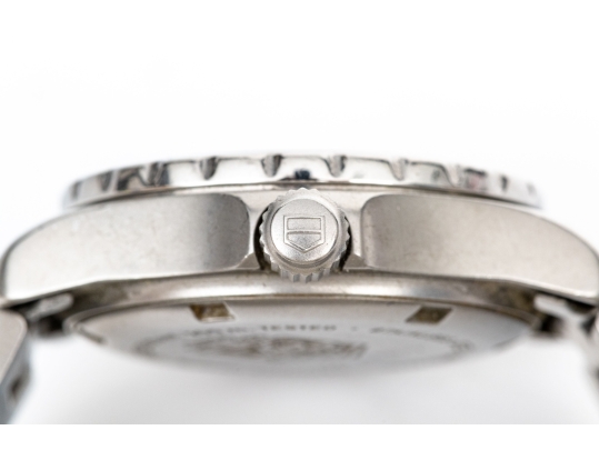 Tag Heuer 27MM Steel 973.008, Black Dial On Bracelet 