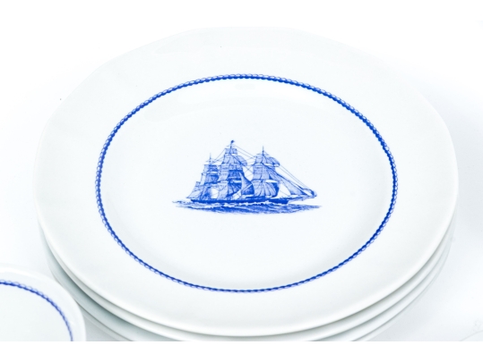 Collection Of Eighteen Pieces Of English, Wedgewood 