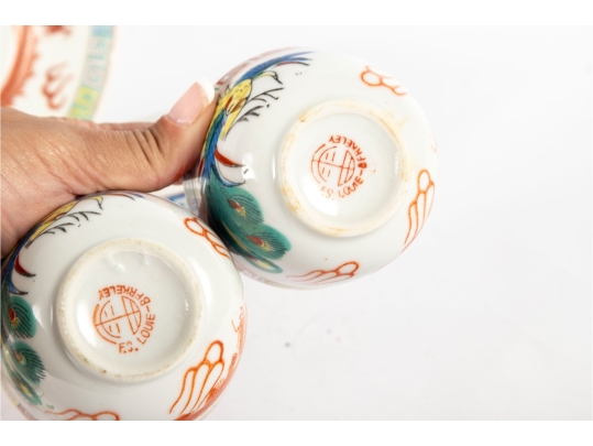 Chinese Porcelain Dragon And Phoenix Plate With Eight Tea Cups