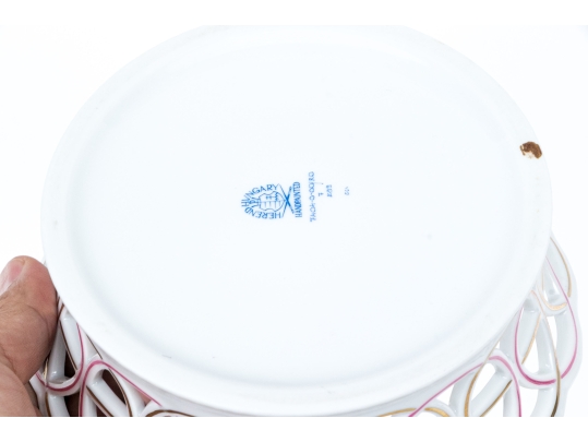 Herend Hungary Hand-Painted Porcelain Reticulated Bowl, Rothschild Bird (RO) Pattern
