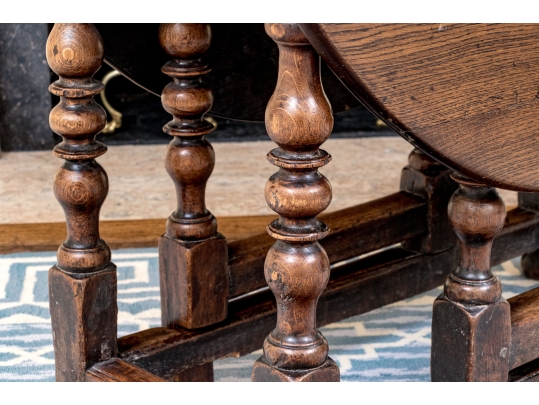 Antique Oak Gate Leg Table