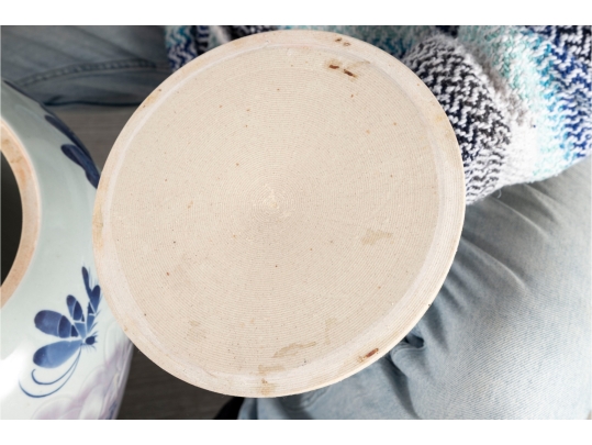 Large Hand-Painted Chinese Ceramic Peony Motif Jar 