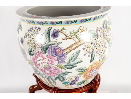 Mid-20th Century Chinese Famille Rose Porcelain Fish Bowl With Wooden Stand