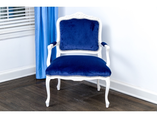 Chic Louis XV Style Fauteuil