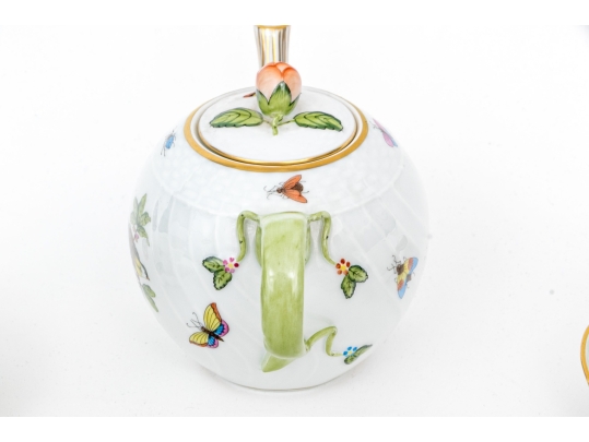 Herend Hungary Hand-Painted Porcelain Tea Set For Six ,  Rothschild Bird (RO) Pattern