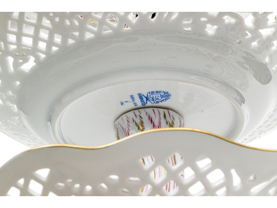 Rare, Exceptional Herend Hungary Hand-Painted Porcelain Three-Tier Server, Rothschild Bird Pattern