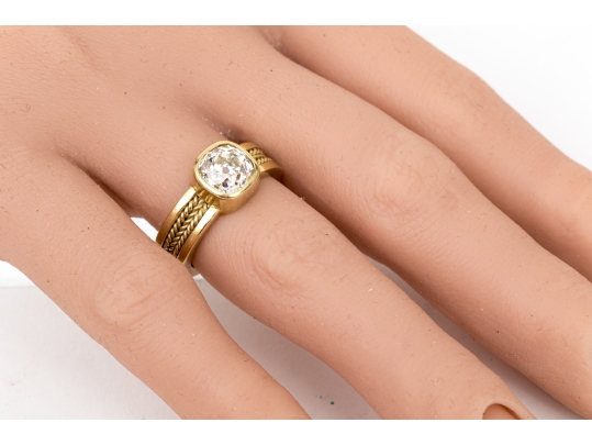 18k Yellow Gold Gorgeous Handmade Ring With Bezel Set Diamond, Size 5.75