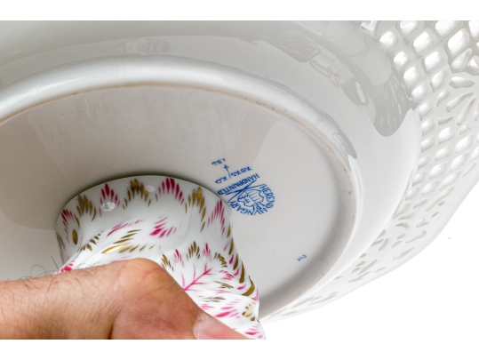 Rare, Exceptional Herend Hungary Hand-Painted Porcelain Three-Tier Server, Rothschild Bird Pattern