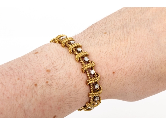 18k Yellow Gold Stunning Vintage Diamond Set Rope Motif Bracelet, App. 2.38 TCW