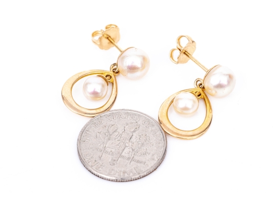 14k Yellow Gold Cultured Pearl And Gold Halo Drop Pendant Earrings