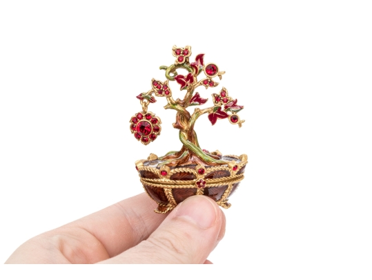 Collection Of Five Jay Strongwater Tiny Potted Month Trees 