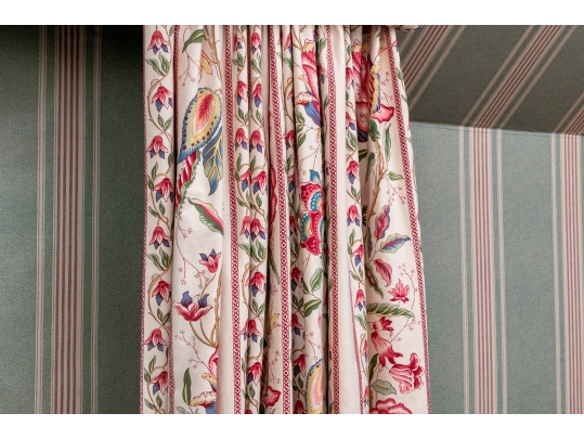 Pair Of Curtains With Valances