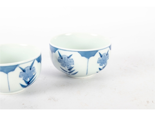 Japanese Blue And White Porcelain Sugar Bowl And Teacups Set
