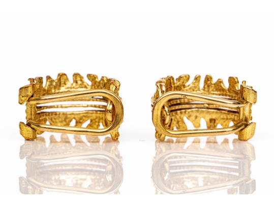 9k Yellow Gold Striking Diminutive Vintage Brutalist Style Half Hoop Clip On Earrings