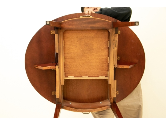 Pair Kindel Winterthur Collection Mahogany Inlaid Pembroke Tables