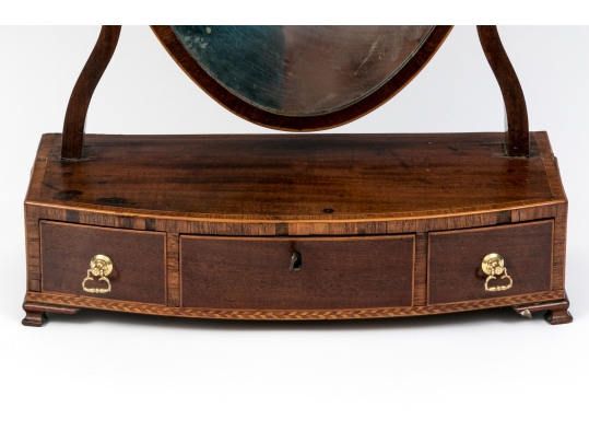 George III Mahogany Shaving Mirror, Ca 1790 - 1810