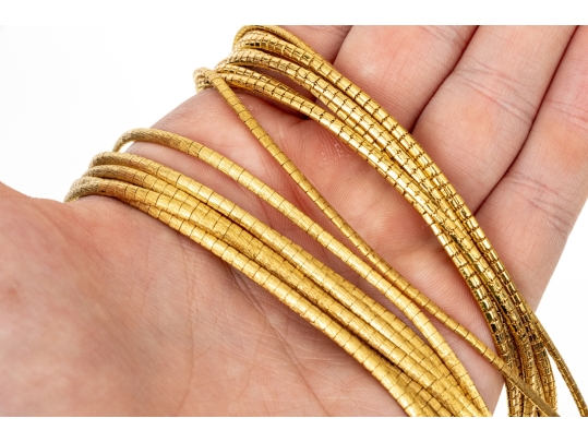 18k Yellow Gold Fabulous Vintage Flexible Graduated Multi Strand Omega Style Necklace