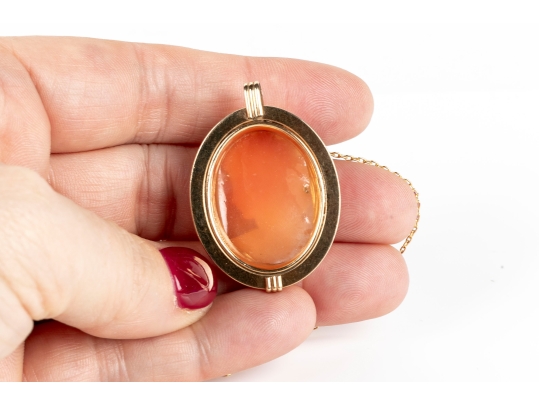 ** Lot Updated** Gold Filled Cameo Pendant Necklace