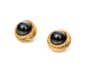 Turi 18k Yellow Gold Fabulous Retro Cabachon Black Onyx And Ribbed Border Clip On Earrings