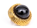 Turi 18k Yellow Gold Fabulous Retro Cabachon Black Onyx And Ribbed Border Clip On Earrings