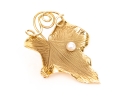 14k Yellow Gold Striking Vintage Textured Grape Leaf And Cultured Pearl Brooch