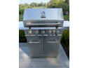 Kirkland Signature Stainless Steel 6-Burner Propane Gas Grill